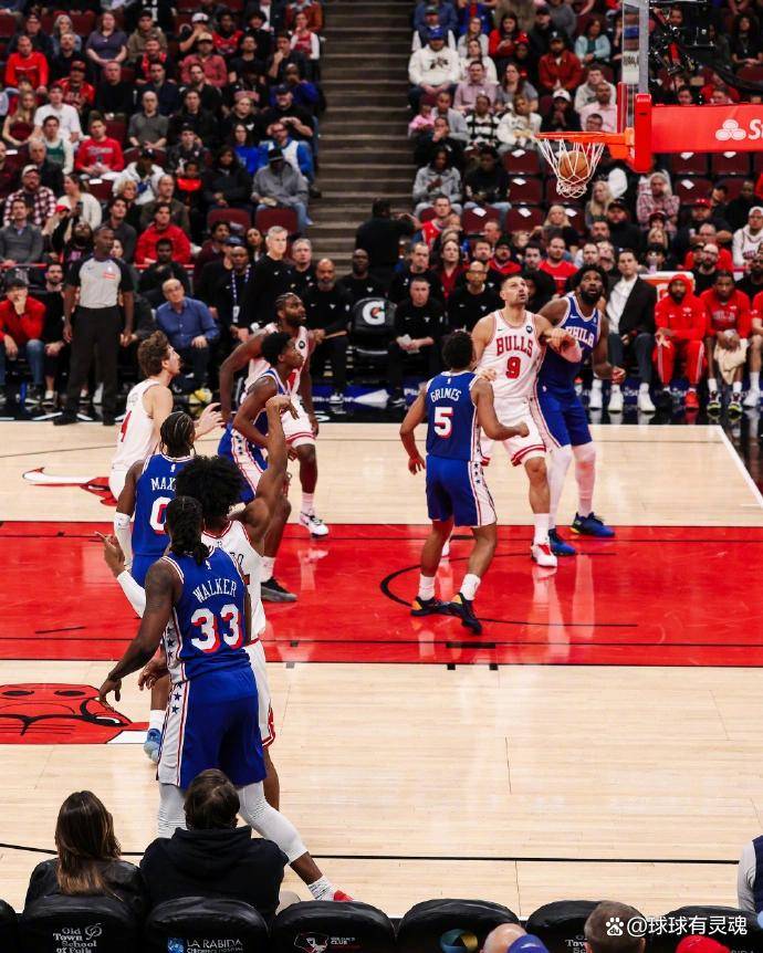 爱游戏体育转折点新奥尔良鹈鹕调整名单，足总杯赛前攻防权衡，媒体盛赞，资深球员宣示担当的简单介绍